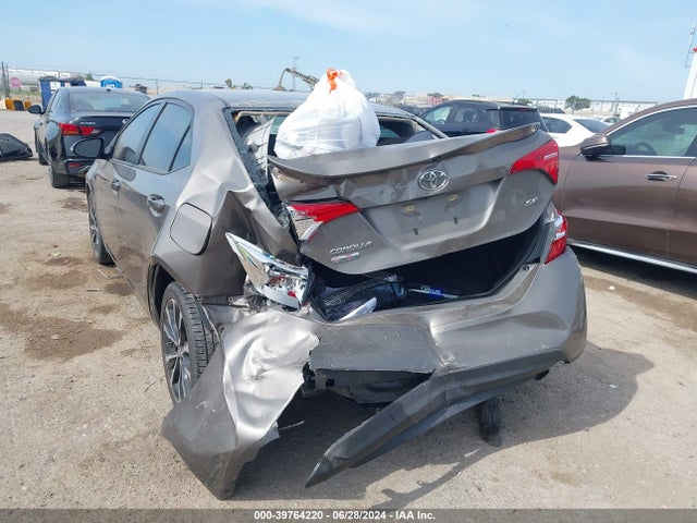 Toyota COROLLA SE 2017 5YFBURHE2HP673858 Image 6