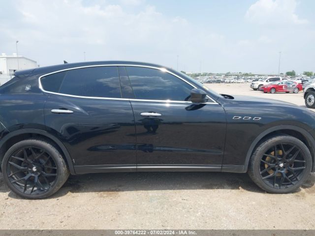 ZN661XUA2HX238629 Maserati Levante