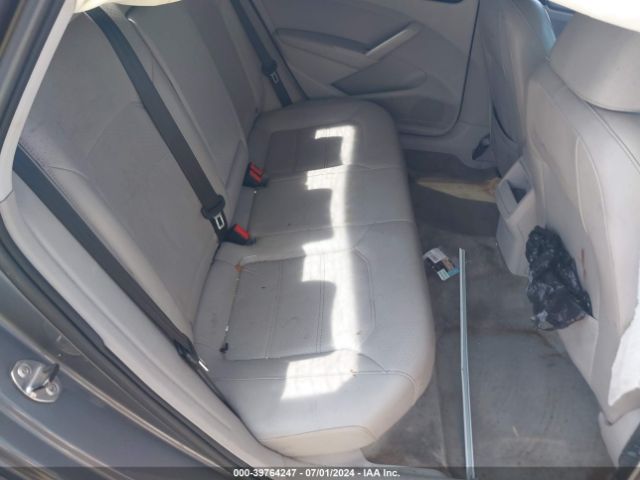 1VWAT7A33EC110119 Volkswagen Passat 1.8t Wolfsburg Edition
