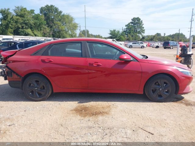 KMHLM4AG5NU321645 Hyundai ELANTRA SEL