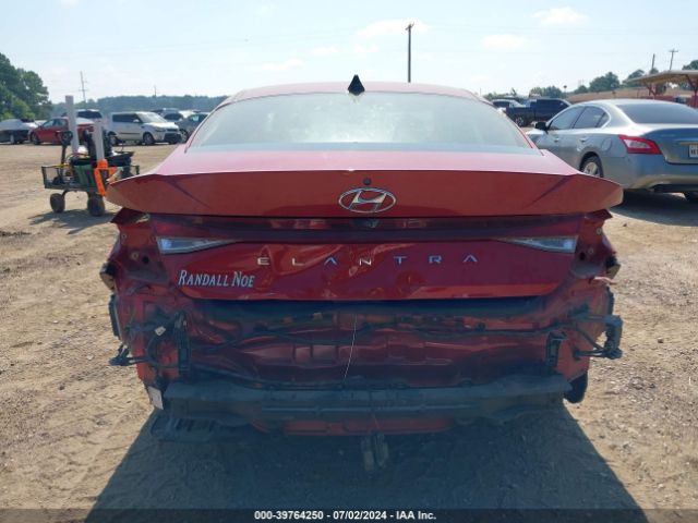 KMHLM4AG5NU321645 Hyundai ELANTRA SEL