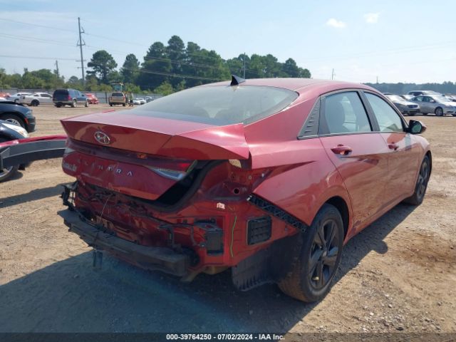 KMHLM4AG5NU321645 Hyundai ELANTRA SEL
