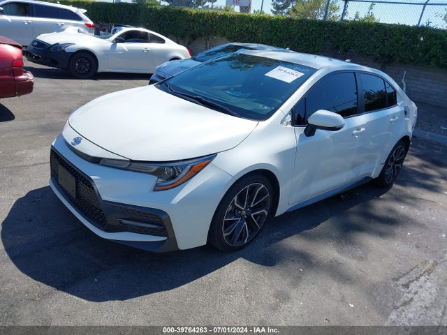 Toyota COROLLA SE 2020 JTDS4RCE4LJ028214 Image 2