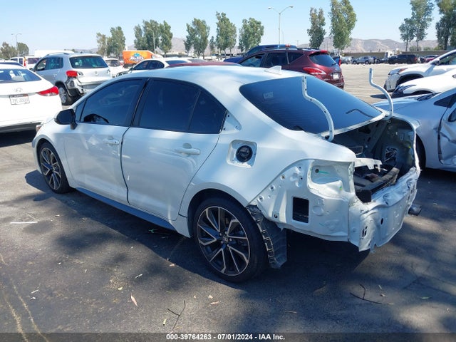 Toyota COROLLA SE 2020 JTDS4RCE4LJ028214 Image 3