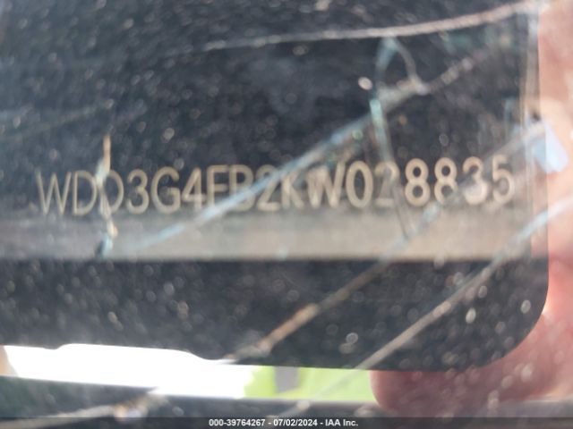 WDD3G4EB2KW028835 Mercedes-Benz A 220