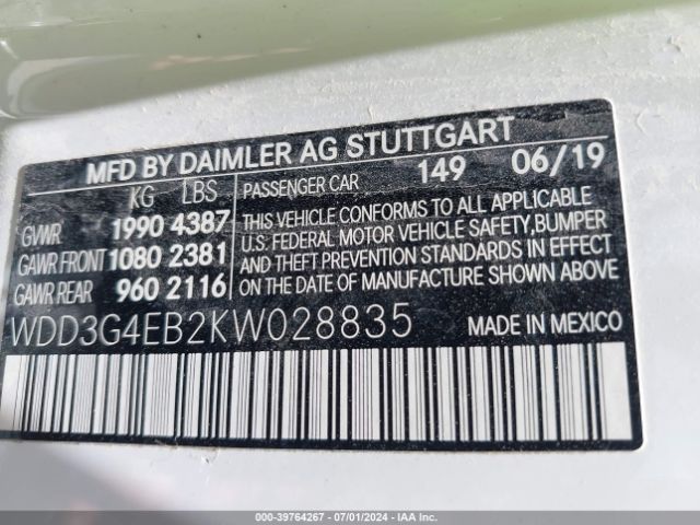 WDD3G4EB2KW028835 Mercedes-Benz A 220