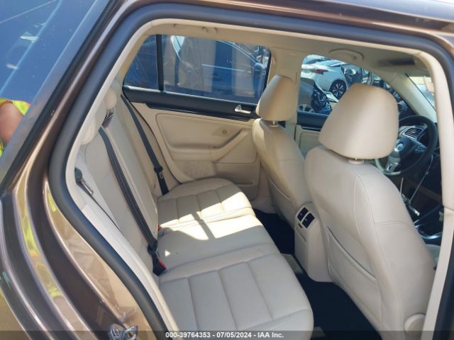 3VWPL7AJ2EM600736 Volkswagen Jetta Sportwagen 2.0l Tdi