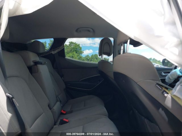 5XYZUDLB0HG444324 Hyundai Santa Fe Sport 2.4l