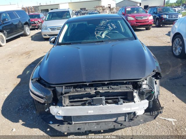 KMTG34TA3PU126942 Genesis G70 2.0t Awd