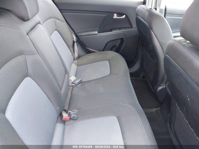 KIA Sportage Lx 2016 KNDPB3AC0G7844740 Image 8