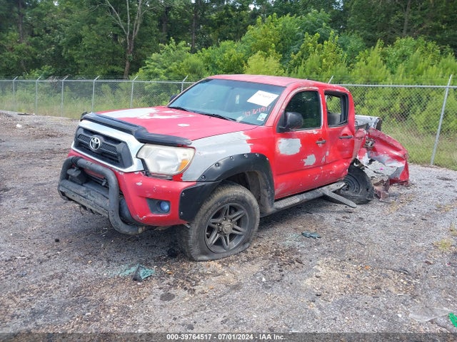 Toyota Tacoma Base V6 2014 3TMLU4EN1EM139751 Image 2