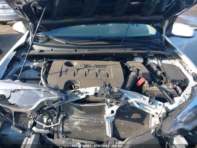 Toyota Corolla Le Eco 2014 5YFBPRHE4EP005515 Image 10