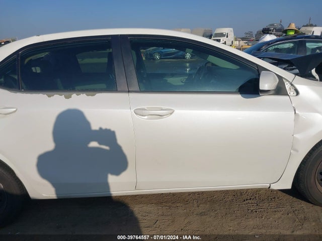 Toyota Corolla Le Eco 2014 5YFBPRHE4EP005515 Image 13