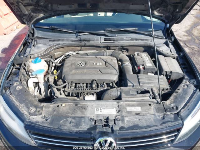 3VWD17AJ2EM425882 Volkswagen Jetta 1.8t Se