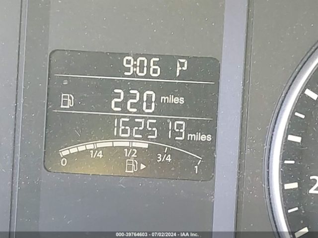 3VWD17AJ2EM425882 Volkswagen Jetta 1.8t Se