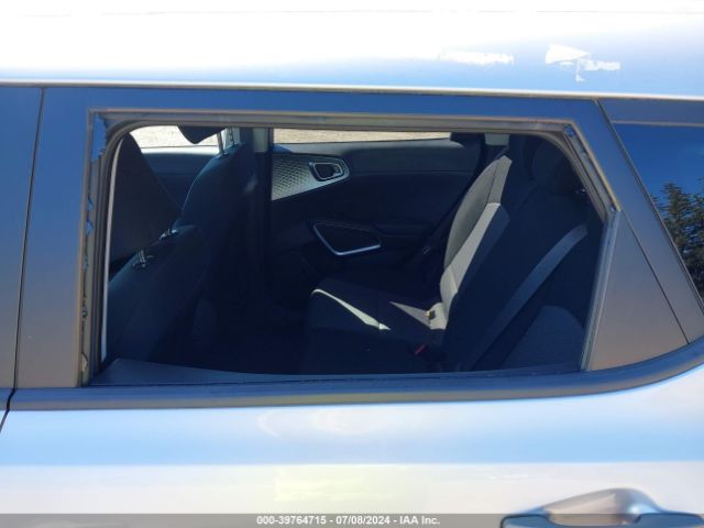 KNDJ23AU9L7098135 KIA SOUL LX