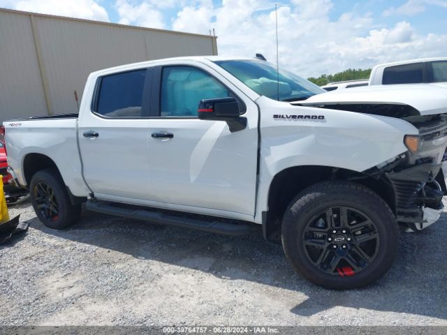 1GCUDEED2RZ118722 Chevrolet Silverado 1500 4wd  Short Bed Rst