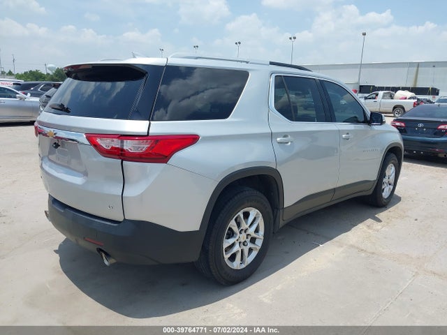 Chevrolet Traverse 1lt 2018 1GNERGKW6JJ188869 Image 4
