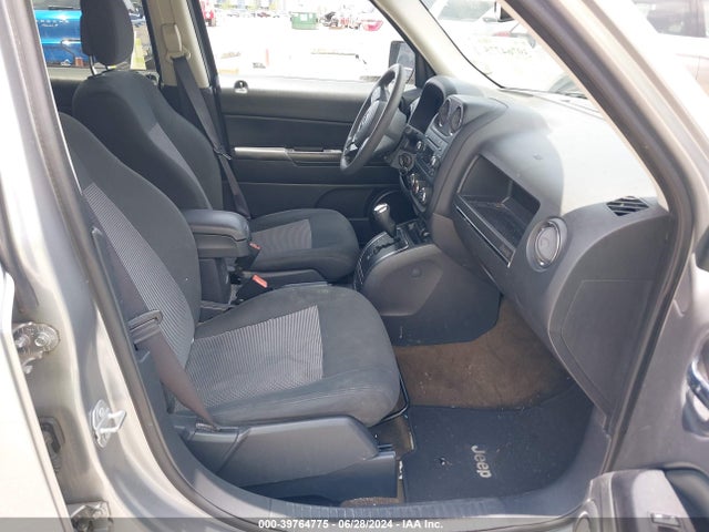 1C4NJPBAXHD145519 Jeep Patriot Sport Fwd