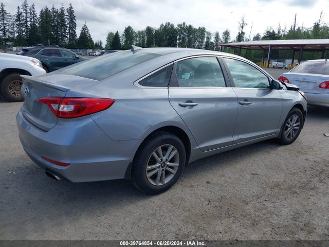 Hyundai SONATA SE 2017 5NPE24AF6HH541739 Image 4