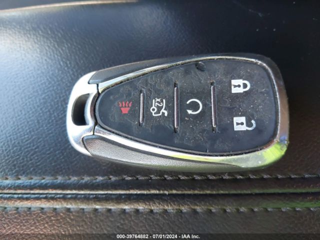 1G1ZD5ST2LF033284 Chevrolet Malibu Fwd Lt