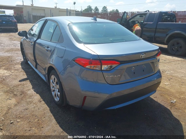 Toyota COROLLA LE 2021 5YFEPMAE5MP176718 Image 3