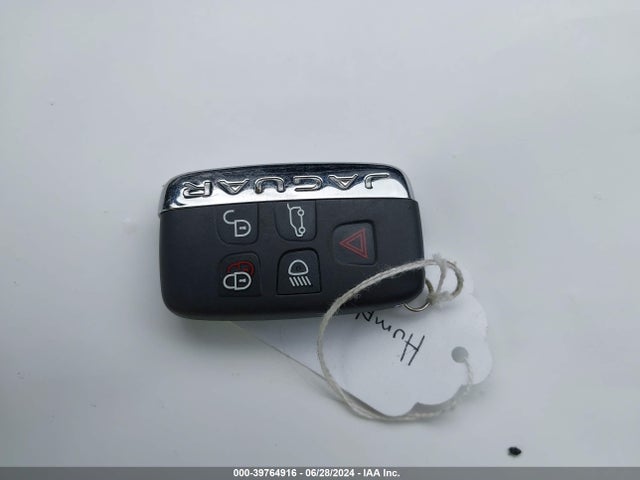 2020 JAGUAR F-PACE SADCL2FX3LA649265 Photo 10