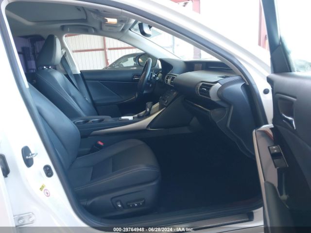 JTHBA1D26G5030767 Lexus IS 200T
