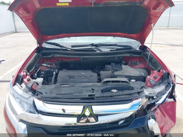 JA4AD2A37HZ054782 Mitsubishi Outlander Es