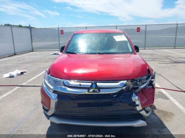 JA4AD2A37HZ054782 Mitsubishi Outlander Es