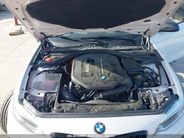 WBA2G1C3XHV639403 BMW M240i