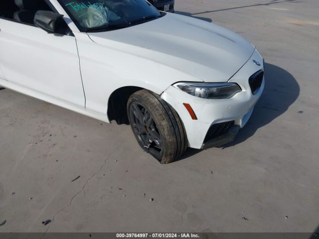 WBA2G1C3XHV639403 BMW M240i