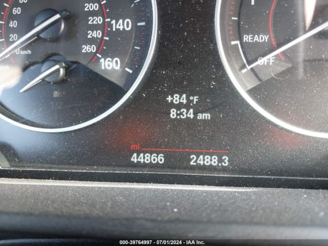 WBA2G1C3XHV639403 BMW M240i