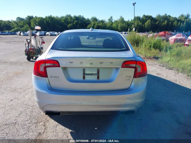 YV1612FHXE1284409 Volvo S60 T5/t5 Platinum/t5 Premier/t5 Premier Plus
