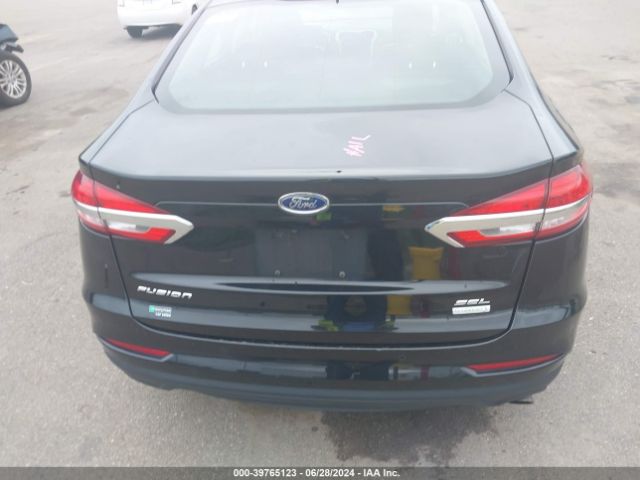 3FA6P0CD2KR181597 Ford FUSION SEL