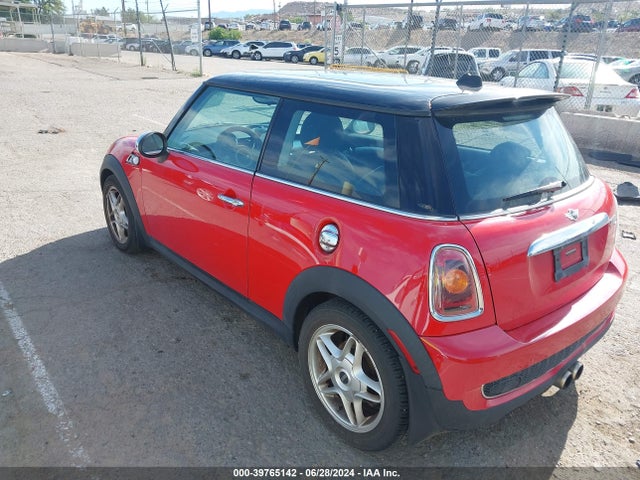 2009 MINI COOPER S WMWMF73559TT94572 Photo 2