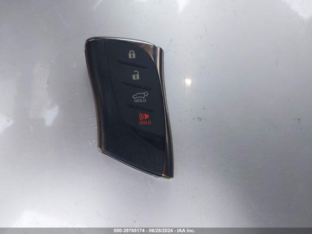 Lexus Tx 350 Luxury 2024 5TDAAAA60RS000827 Image 11