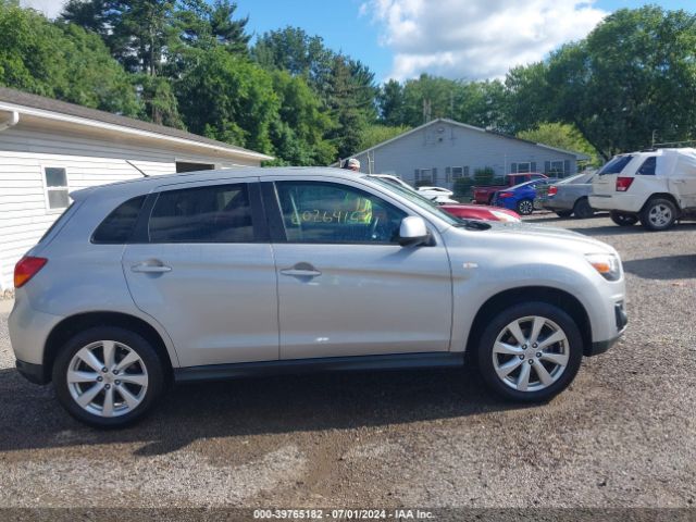 4A4AP3AU6FE027243 Mitsubishi Outlander Sport Es