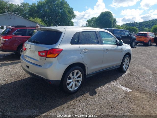 4A4AP3AU6FE027243 Mitsubishi Outlander Sport Es