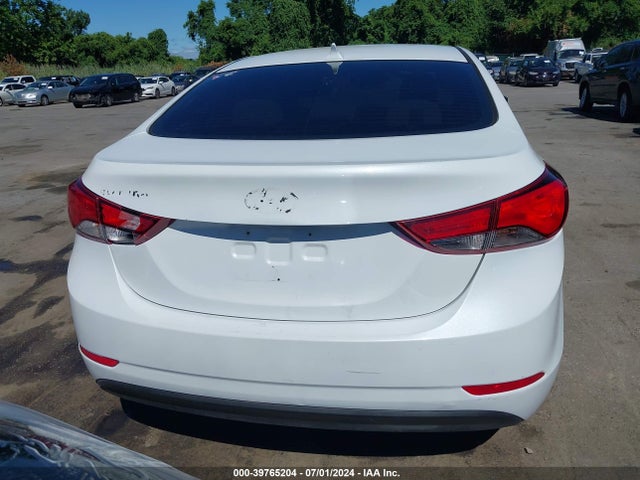 Hyundai ELANTRA SE 2015 5NPDH4AEXFH628428 Image 16