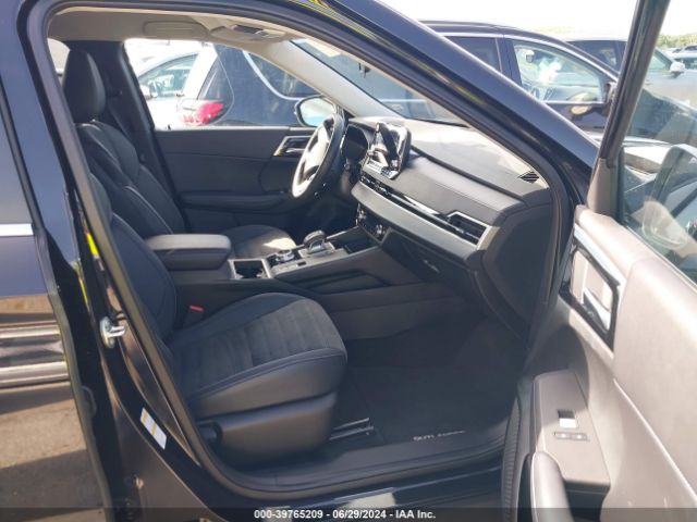 JA4J4VA89RZ043555 Mitsubishi Outlander