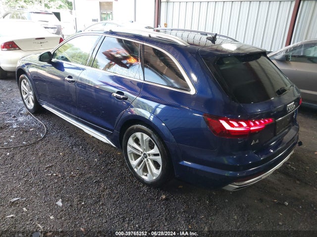 2022 AUDI A4 ALLROAD WA17AAF49NA034316 Photo 2