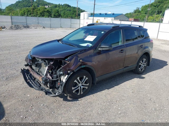 Toyota RAV4 LE 2018 2T3BFREV4JW770442 Image 2