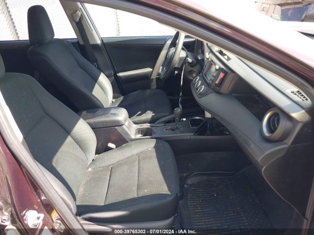 Toyota RAV4 LE 2018 2T3BFREV4JW770442 Image 5
