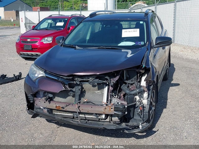 Toyota RAV4 LE 2018 2T3BFREV4JW770442 Image 6