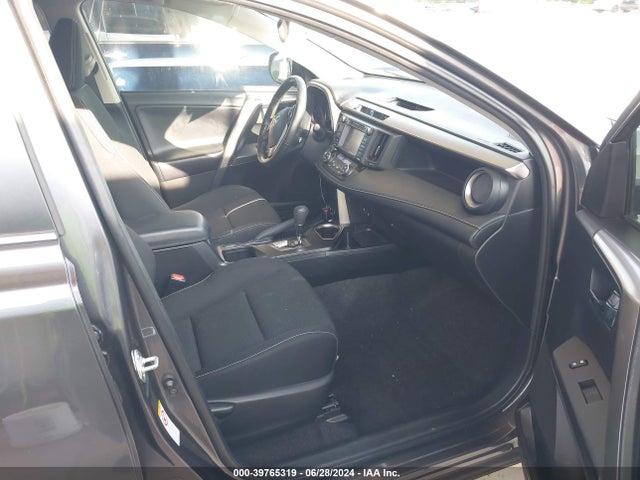 Toyota Rav4 Xle 2018 JTMWFREV6JD122390 Image 5