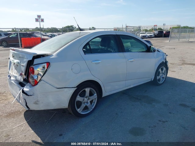 Chevrolet Sonic Ltz Auto 2014 1G1JE5SB6E4225176 Image 6