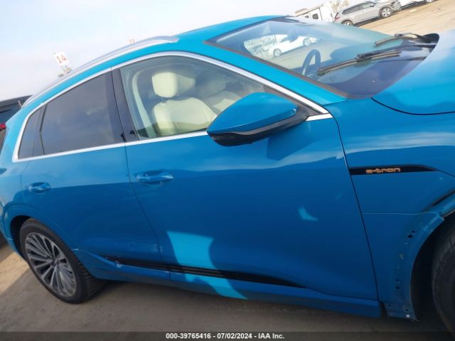 WA1VAAGE9KB021019 Audi E-tron Premium Plus