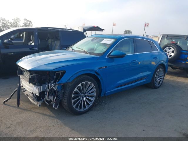 WA1VAAGE9KB021019 Audi E-tron Premium Plus
