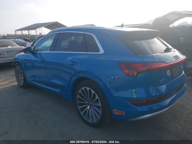 WA1VAAGE9KB021019 Audi E-tron Premium Plus